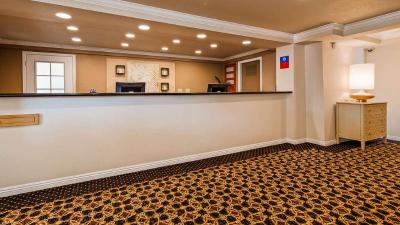 Lompoc Valley Inn & Suites
