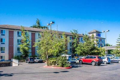 Sleep Inn SeaTac Airport
