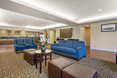 Comfort Inn & Suites Sea-Tac Airport