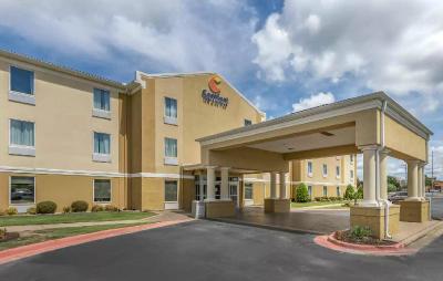 Comfort Inn & Suites Bryant - Benton