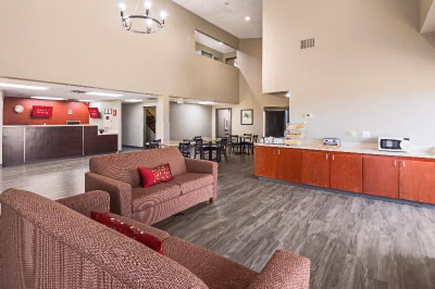 Red Roof Inn & Suites Austin East - Manor