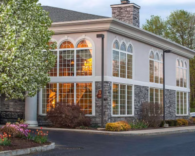 Comfort Inn & Suites East Greenbush - Albany