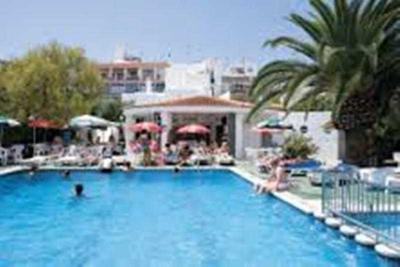 Apartamentos Tramuntana
