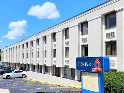 Motel 6 Catonsville