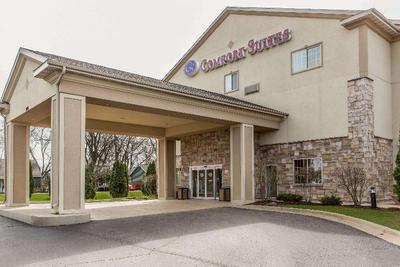 Comfort Suites Lake Geneva East