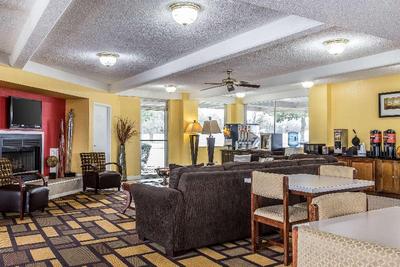 Econo Lodge (Byron)