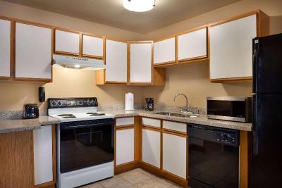 Hawthorn Suites By Wyndham OakCreek/Milwaukee Airp