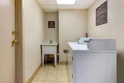 Comfort Suites (Oakbrook Terrace)