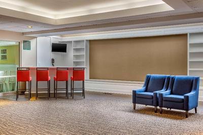 Comfort Suites (Oakbrook Terrace)