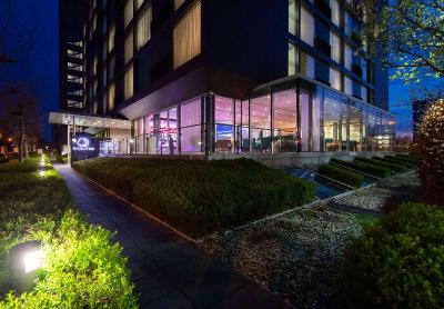 DoubleTree by Hilton Frankfurt Niederrad