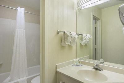 Quality Inn (Duluth)