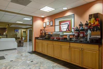 Comfort Suites (Lawrenceville)
