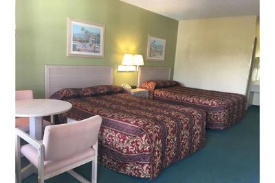 Econo Lodge HOGANSVILLE