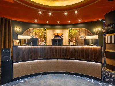 NEST Paris La Defense - MGallery (Eski Sofitel)