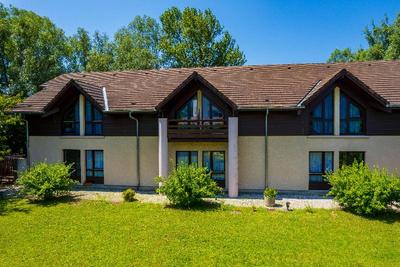 Noemys Viviers Du Lac
