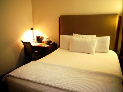 U Hotel Fifth Avenue