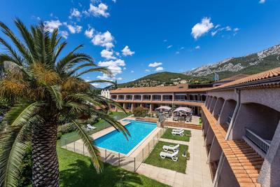 Noemys Toulon La Valette Hotel & Piscine