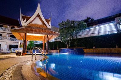 Kata Poolside Resort