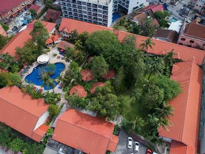 Phuket Leelavadee Hua Ting Resort