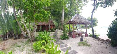 Baan Mai Beachfront Lone Island Phuket