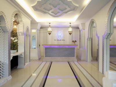 The Verandah Hotel