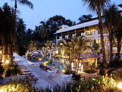 Horizon Karon Beach Resort & Spa