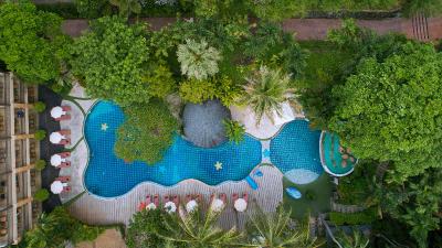 Peach Hill Resort