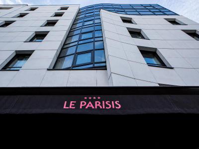 Le Parisis Hotel