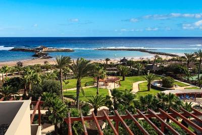 Elba Carlota Beach & Golf Resort