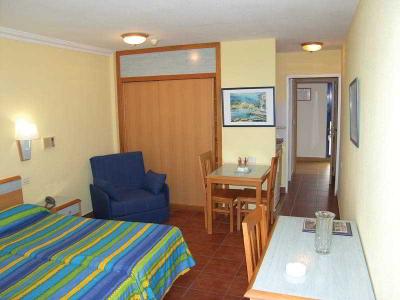 Apartahotel Folias