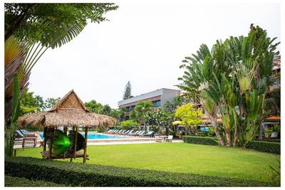Basaya Beach Hotel & Resort