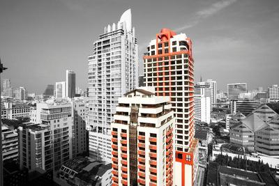 Bandara Suites Silom