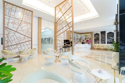Bandara Suites Silom
