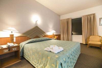 Charoen Hotel