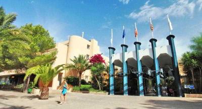 Sirenis Seaview Country Club