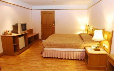 Silom Village Inn