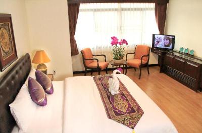 Yellow Ribbon Hills Boutique Suites