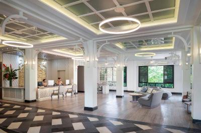 Springfield Village Golf & Spa