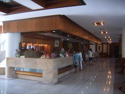 Royal Palace Hotel