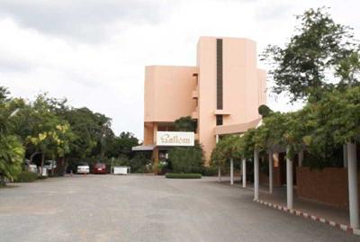 Sailom Hotel