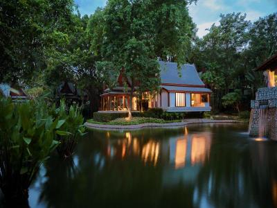 Chiva-Som International Health Resort