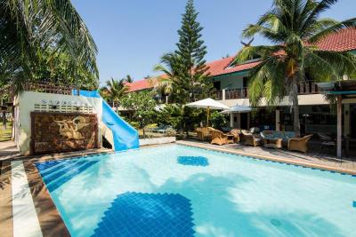 Dolphin Bay Beach Resort