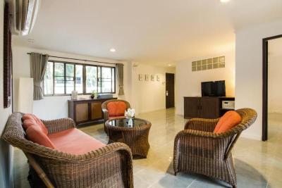Dolphin Bay Beach Resort