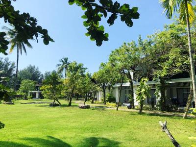 Palm Galleria Resort