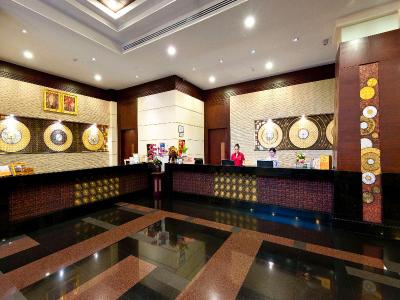 Grand Pacific Sovereign Resort & Spa