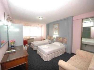 Lopburi Inn