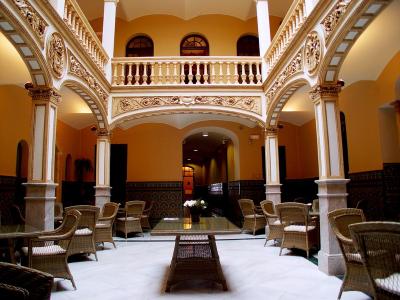 HOTEL RURAL OLIVENZA PALACIO