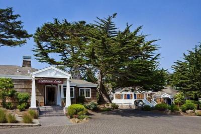 Lighthouse lodge & Suites