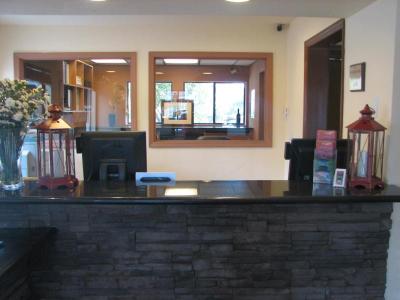 Lighthouse lodge & Suites