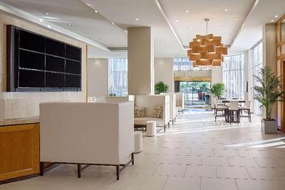 Doubletree Houston Greenway Plaza